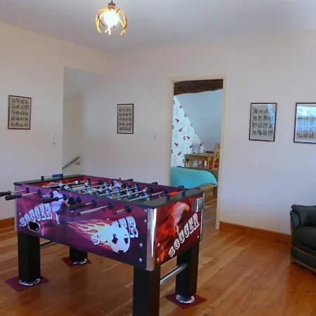 Maison Conviviale Avec Garage, 3 Chambres, Terrasse Fermee Et Accessible Aux Personnes Handicapees - Fr-1-611-25 *